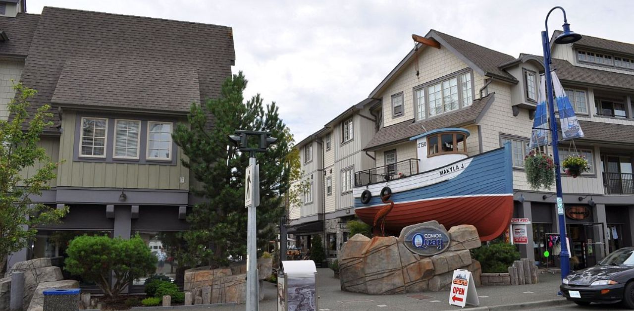 Central Mountain Air Comox Office in Canada