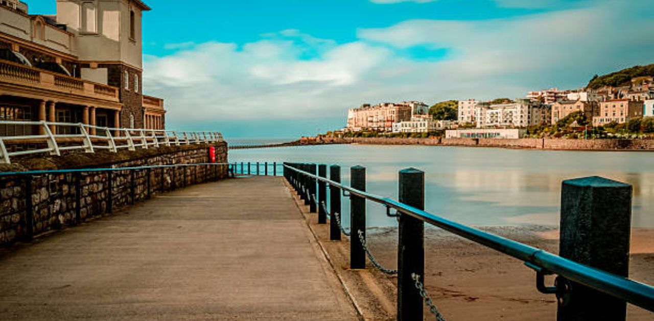 Flydubai Airlines Weston-super-Mare Office in England