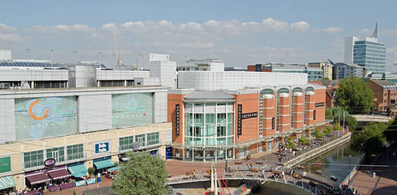 Garuda Indonesia Reading Office in England
