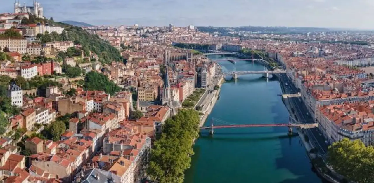 Lyon